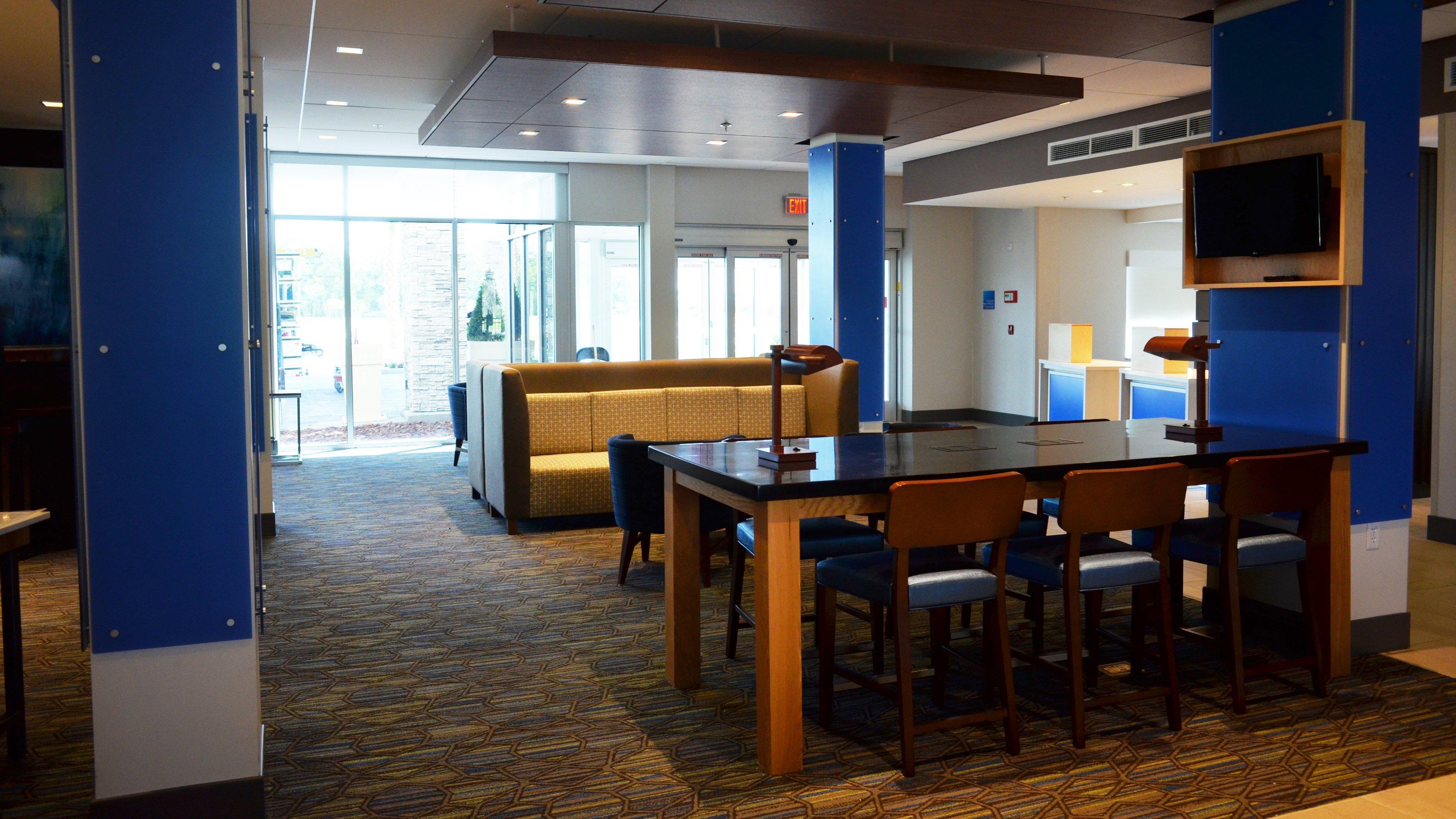 Holiday Inn Express & Suites - Jacksonville W - I295 And I10 By Ihg Exteriör bild